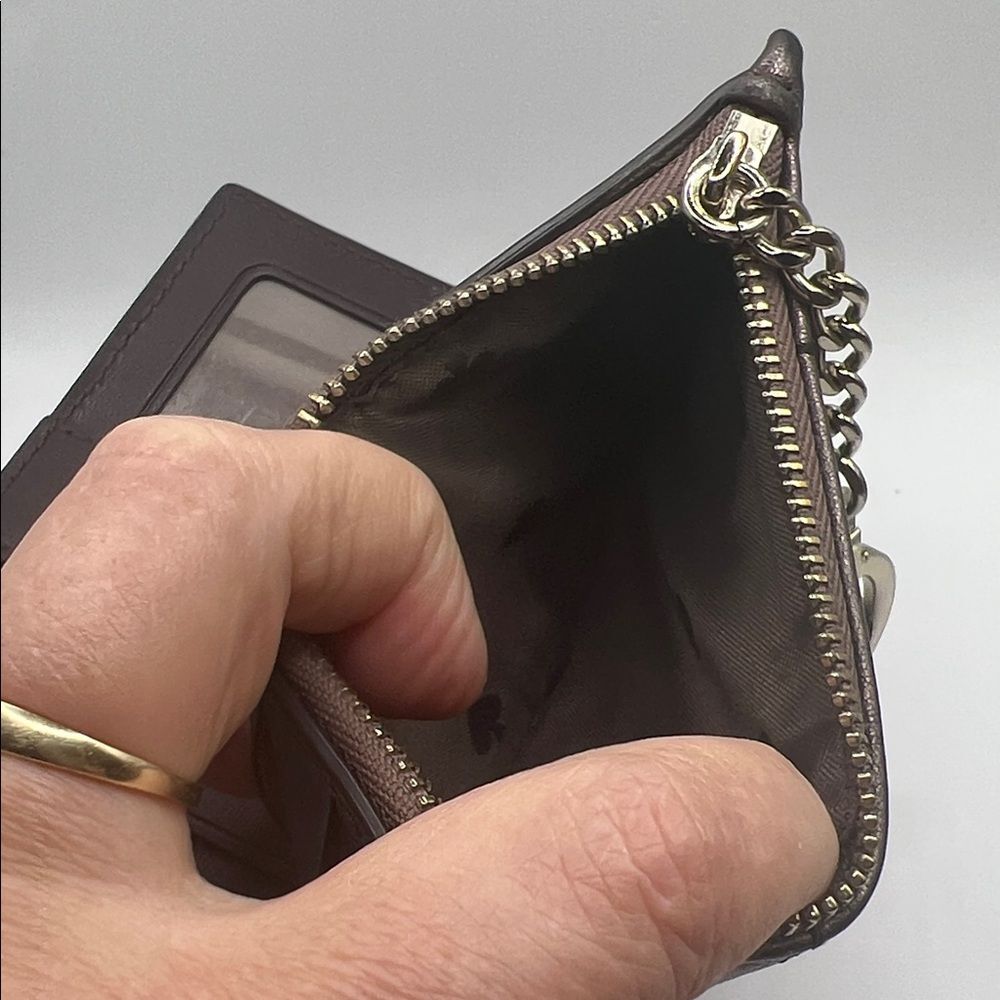 Kate Spade Briar Lane Quilted Mikey Wallet with Keychain - Picture 9 of 13